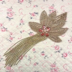 Vintage Flower Handmade Beaded Sequin Brooch 🌸